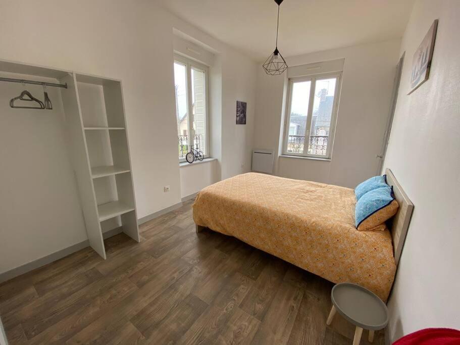 Appartement F1, Refait A Neuf, 150M De La Plage Donville-les-Bains Exterior foto